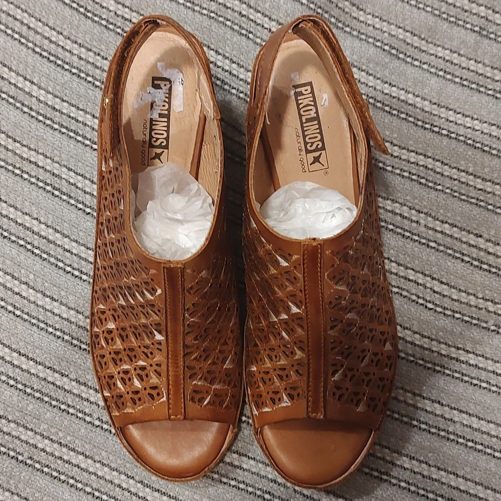 Pikolinos wedge heals with open toe - Picture 4 of 9